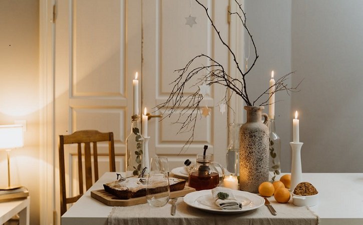 Selección de mesas de Navidad con ideas de decoración para inspirarte