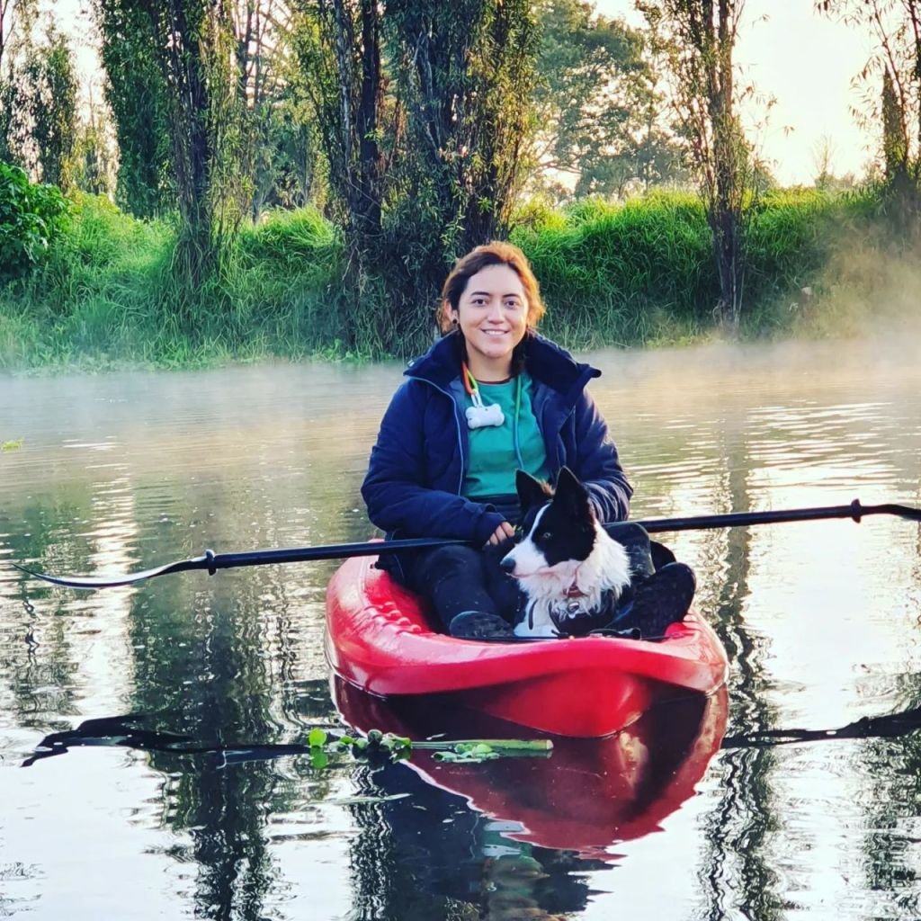 ¿Tour en kayak con tu perrito por los canales de Xochimilco? Te contamos todo al respecto