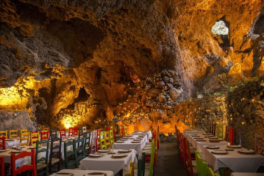 Restaurantes dentro de grutas y cuevas de México